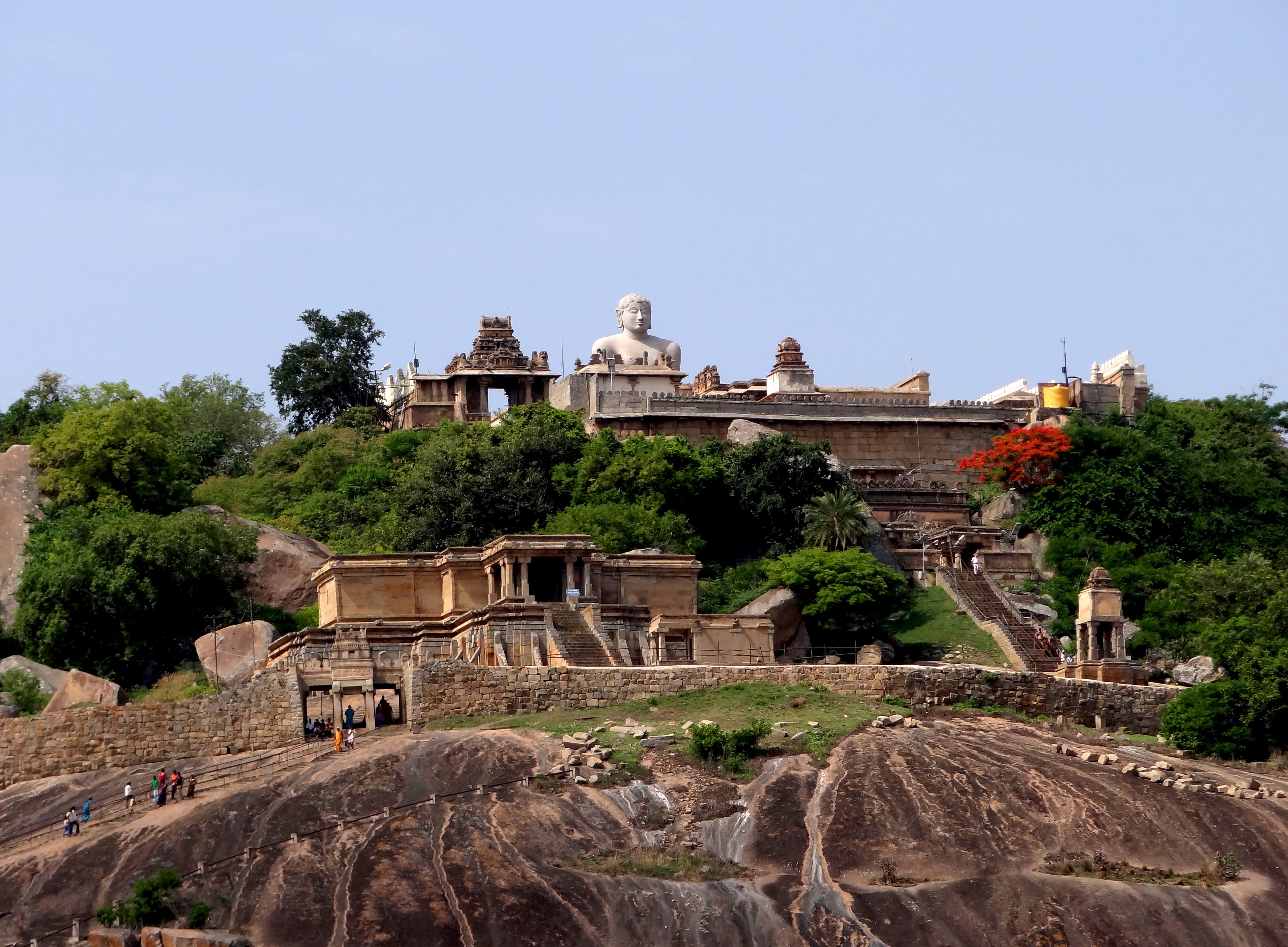 chennai to shravanabelagola taxi service