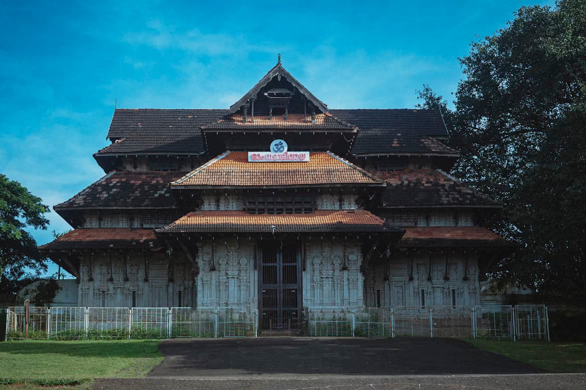 chennai to thrissur taxi service